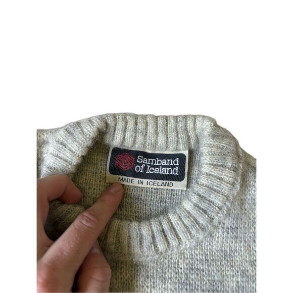 Vintage Icelandic Wool Sweater size XS 80s Grey Nordic Knit Pullover Zig Zag Str - Picture 4 of 9
